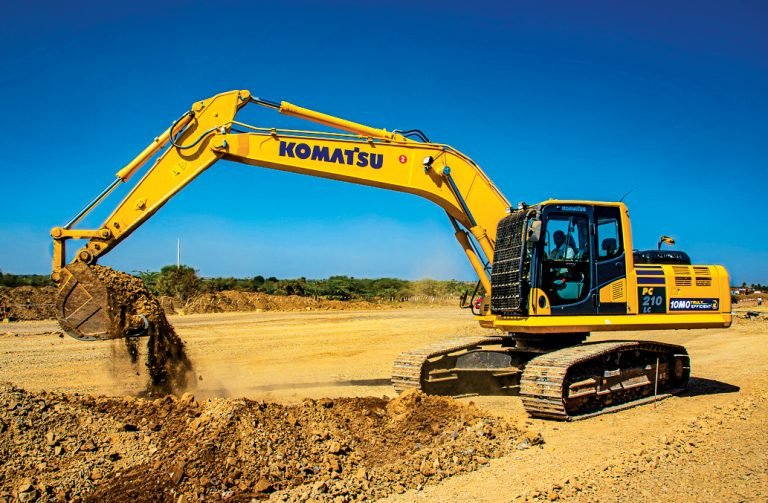 Komatsu PC210 Hydraulic Excavator